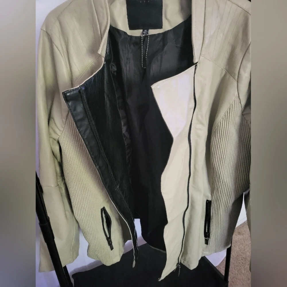 THERAPY Beige Jacket Winter Faux Leather Lined Comfy 2x Plus - Picture 6 of 14